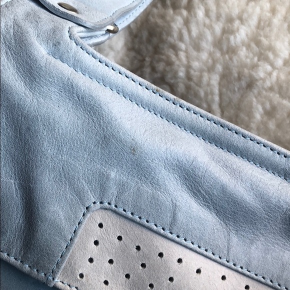 100% Argentinian Leather Crossbody Bag - Picture 7 of 8